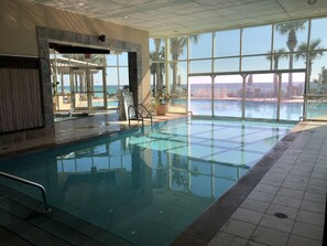 Indoor pool, outdoor pool