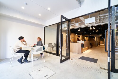 &And Hostel Shinsaibashi East