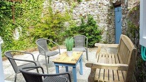 Terrace/patio - Lexden Cottage 1 (Tenby)