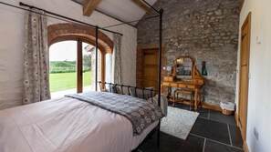 3 Schlafzimmer, kostenloses WLAN, Bettwäsche