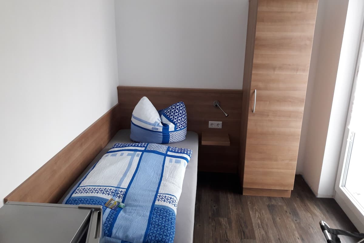 Comfort Single Room, Balcony