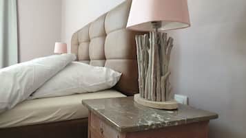 Royal Double Room | Individually decorated, individually furnished, soundproofing
