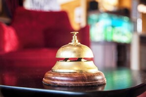Reception - Hotel Zum Prinzen (Sinsheim)