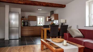 Apartment (Orlenberg) | Wohnbereich | Flachbildfernseher