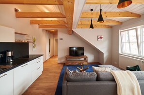 Älytelevisio, pöytätennispöytä