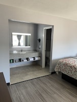 Deluxe Double Room, 2 Double Beds, Non Smoking | Blackout drapes, soundproofing, free WiFi, bed sheets