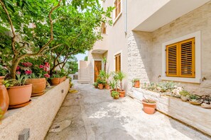 Apartment, 1 Bedroom, Terrace | Terrace/patio