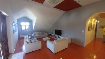 Comfort Apartment | 1 bedroom, free WiFi, bed sheets