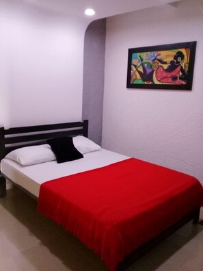 Free WiFi, bed sheets