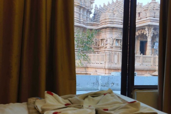 Family Room | In-room safe, desk, rollaway beds, free WiFi