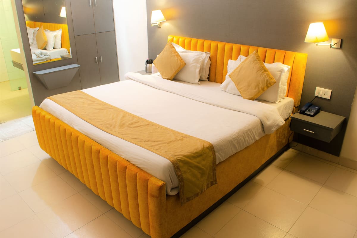 Kamar Eksekutif | 1 kamar tidur, brankas, meja kerja, dan tempat tidur lipat/tambahan