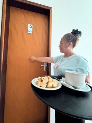 In-room dining - Belaris Executive Hotel (São Luís)