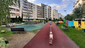Children’s play area – outdoor - Airport Residence Amber (Warsaw)