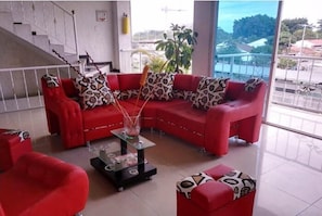 Khu tiếp khách ở sảnh