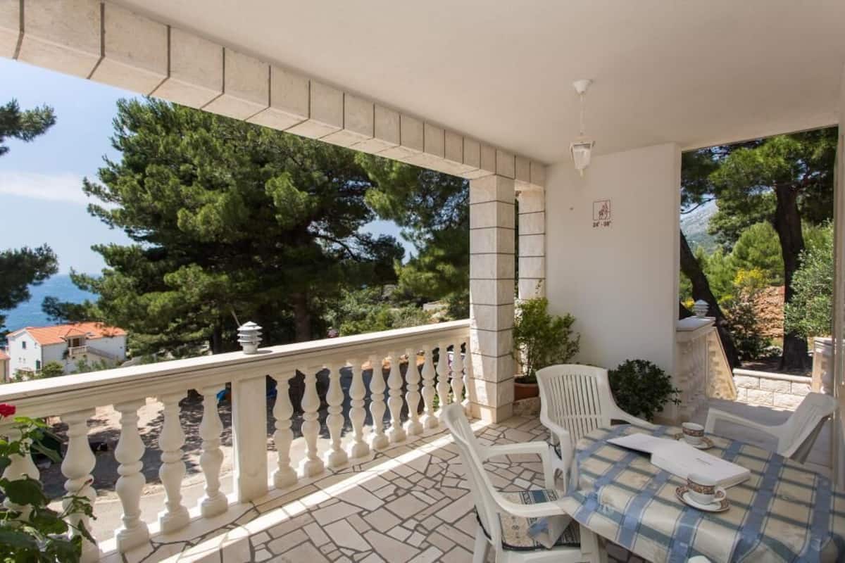 Apartment (Apartments Villa Dingač-Borak - One ) | Balcony