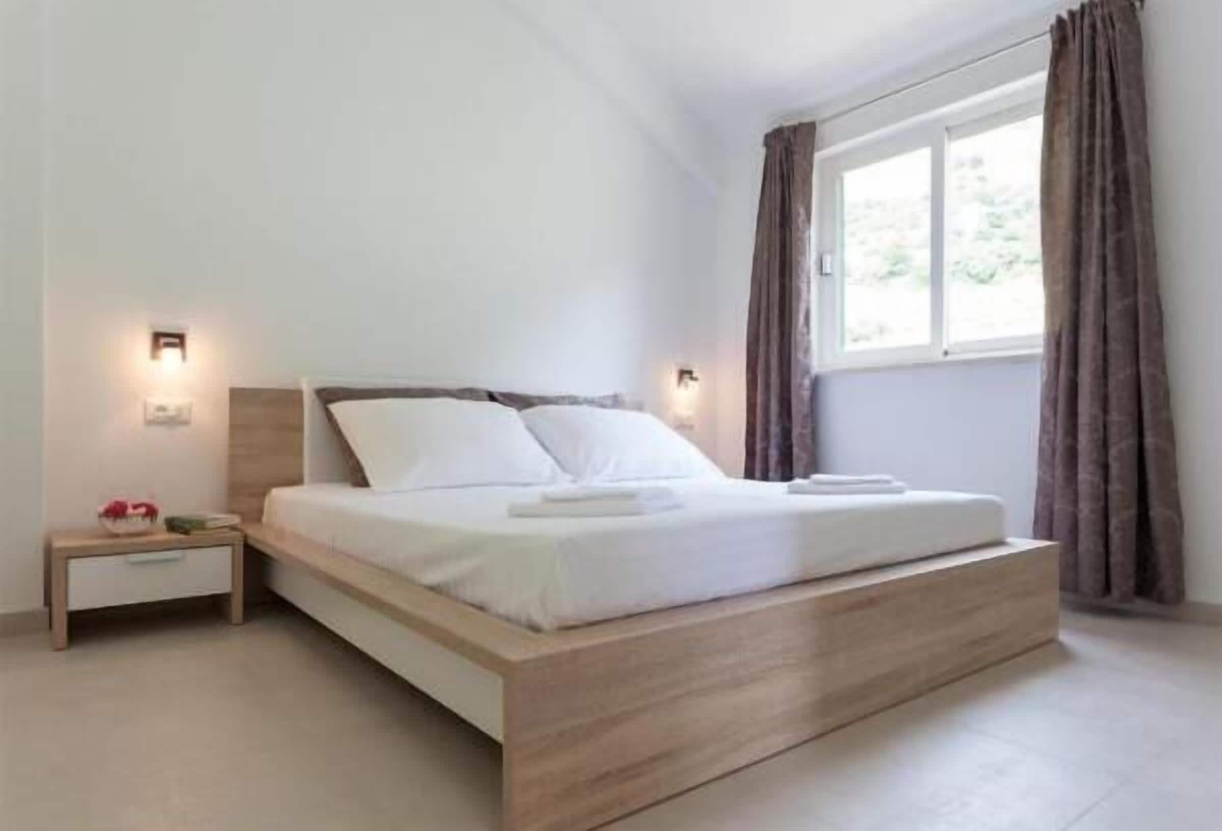 Apartment (Apartments Villa Dingač - Borak -Sta) | Individually decorated, individually furnished, free WiFi, bed sheets