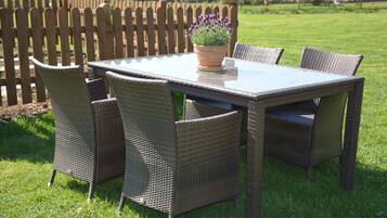 Grill-/Picknickplatz