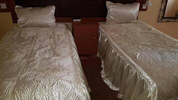Minibar, desk, iron/ironing board, rollaway beds
