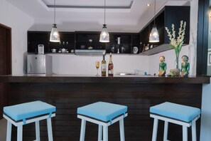 Luxury Villa, 4 Bedrooms | In-room dining - Villa Sharai (Kerobokan)