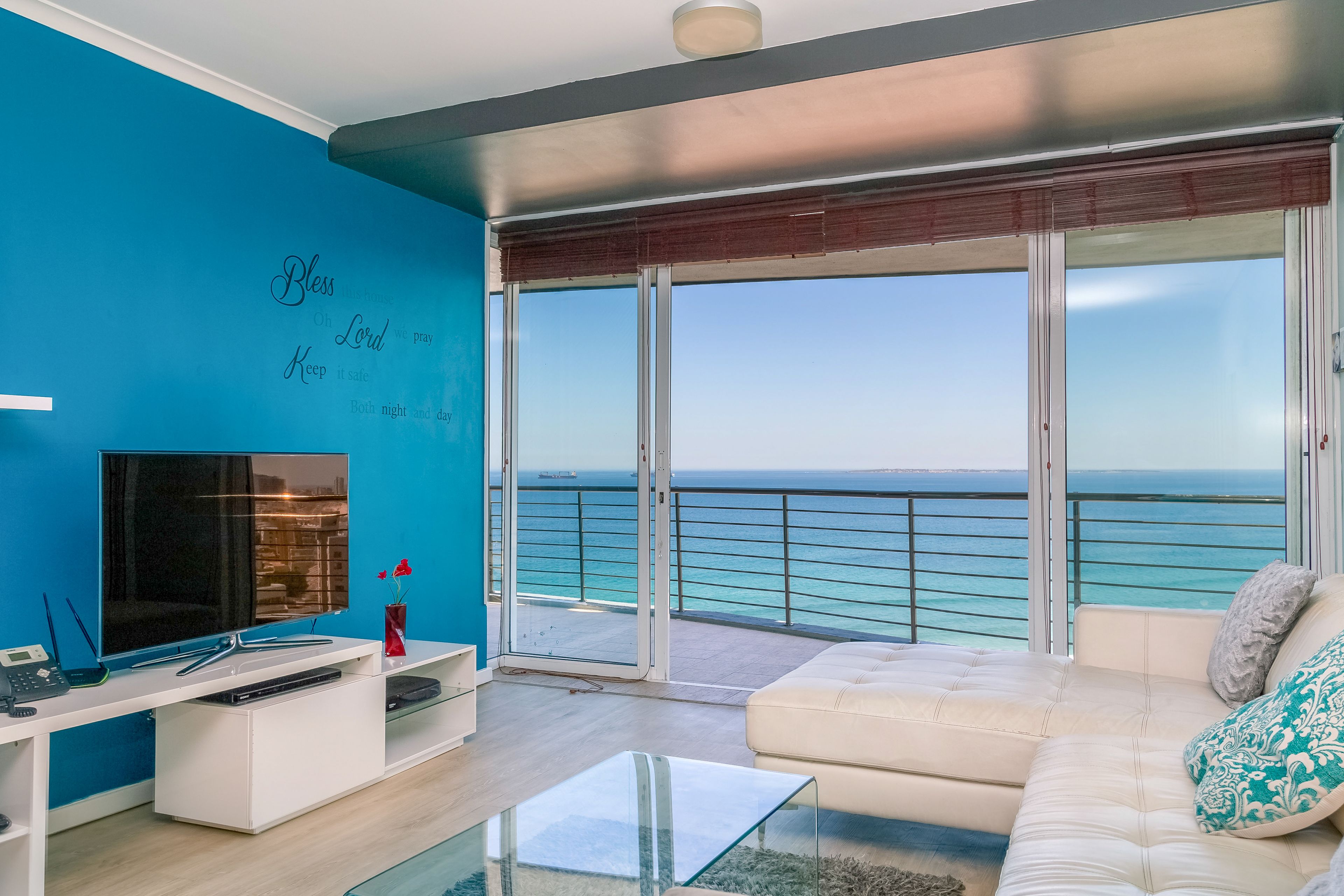 高级公寓 | 客厅 | 平板电视