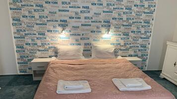 1 bedroom, premium bedding, rollaway beds, free WiFi
