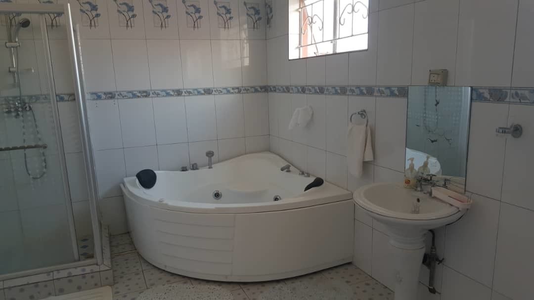 Executive Double Room | Bathroom