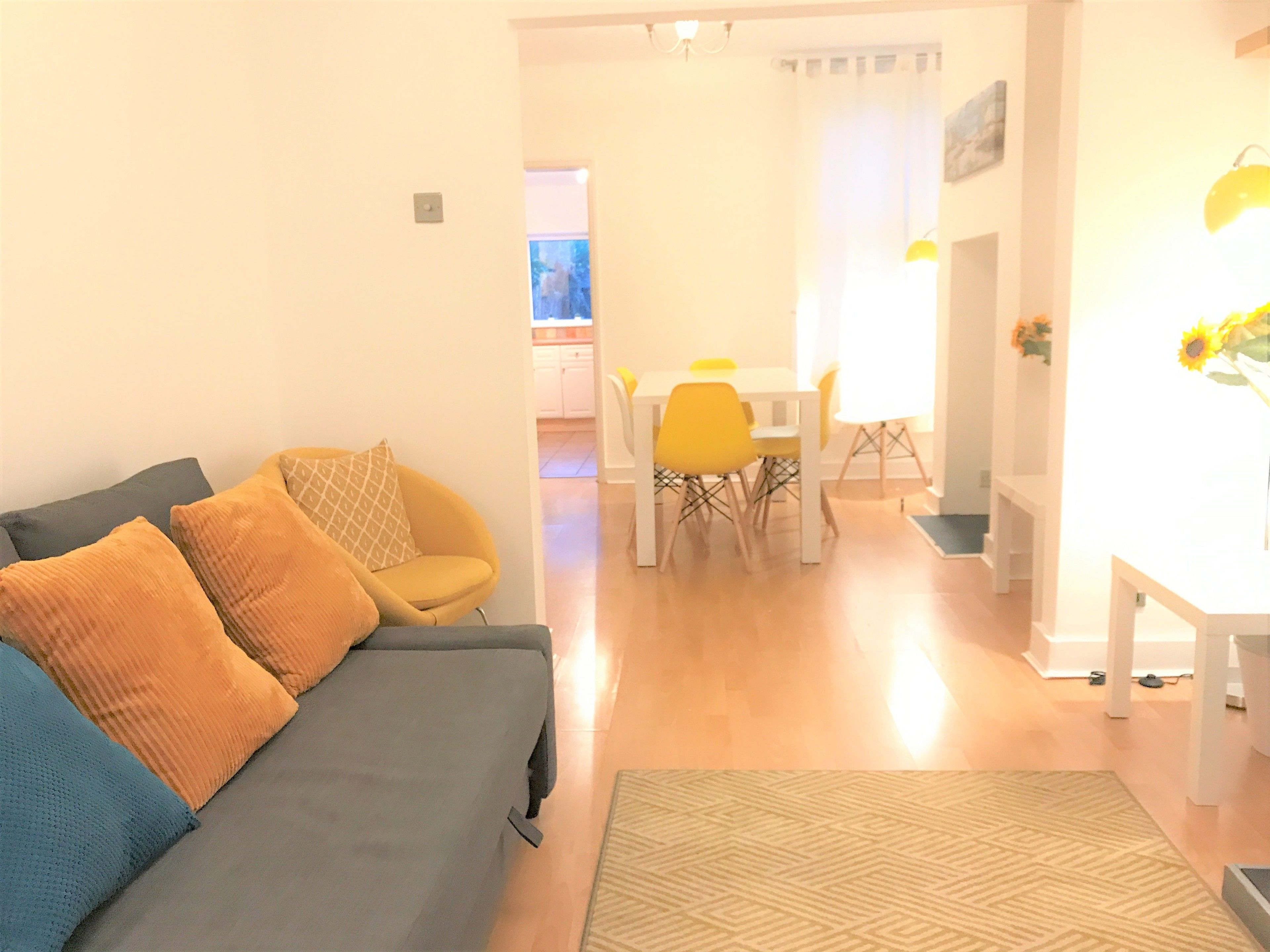 Apartment, Private Bathroom | Lounge