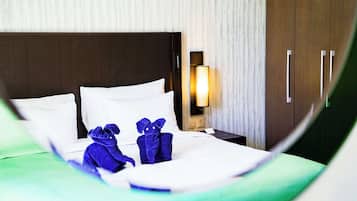 1 bedroom, minibar, in-room safe, desk