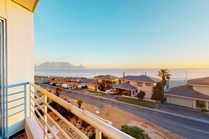 Exterior - The Bay Views (Cape Town)