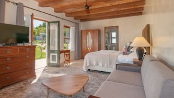 Cottage Luxury | Una cassaforte in camera, con stile personalizzato