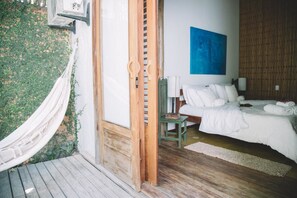 Deluxe Room | 1 bedroom, minibar, in-room safe, desk - Pousada Encantada (Porto Seguro)