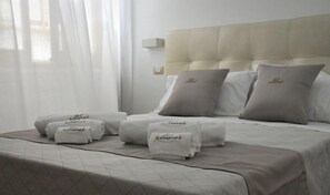 Double Room (N.1) | In-room safe, individually decorated, individually furnished, desk - Les 3 Chambres (Lecce)