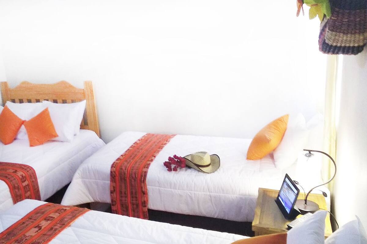 Standard Triple Room, Multiple Beds | Free WiFi, bed sheets