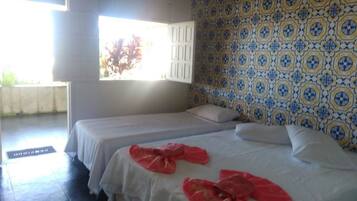 Standard Room | Free WiFi, bed sheets
