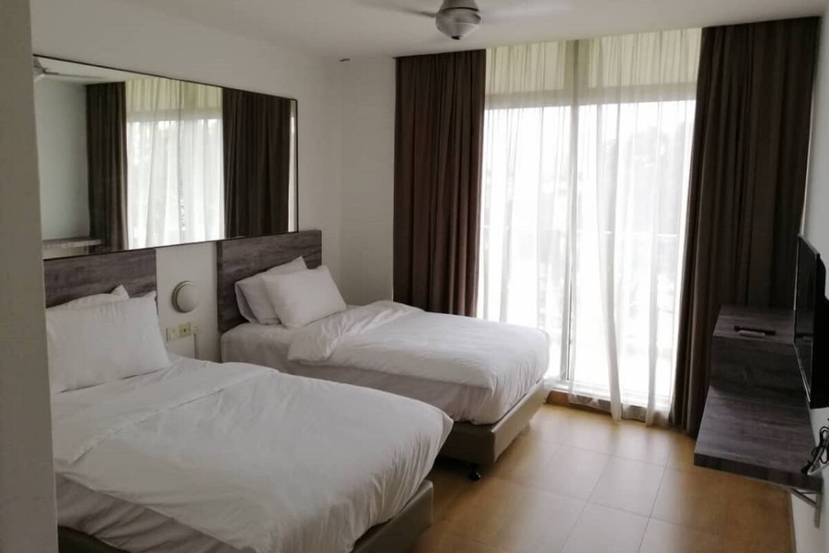 1 室のベッドルーム、アイロン / アイロン台、WiFi (無料)、ベッドシーツ