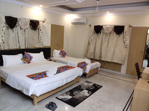 Kolkata Residence Guest House