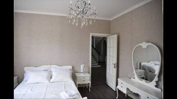 Luxury Villa | 6 bedrooms, free WiFi