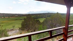 Cabin (2 Bedroom 1 Bath Cabin - sleeps up to) | Balcony - Hideout FT Abajo Stunning Views (Monticello)