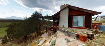 Hideout FT Abajo Stunning Views