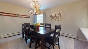 Condo, 3 Bedrooms (2 Bath) | In-room dining - Westwind (Vail)