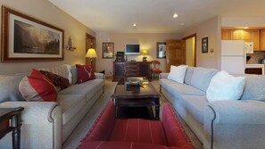 Condo, 3 Bedrooms (3 Bath) | Living area | Flat-screen TV, fireplace - Westwind (Vail)