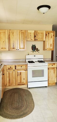 Cozy 2 Bedroom All Season Cottage on Montello Lake