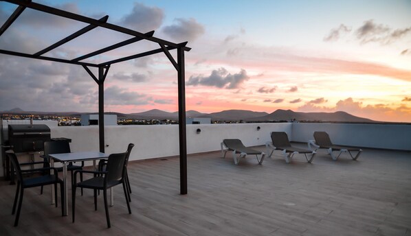 Studiosuite – panorama, privat bad | Terrasse/patio