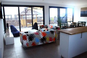 Breakfast area - MAAR House (La Oliva)