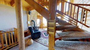 Cabin (Majestic Family Cabin w/stunning view) | Living room | Flat-screen TV, fireplace - Juniper Ridge Family Cabin (Blanding)