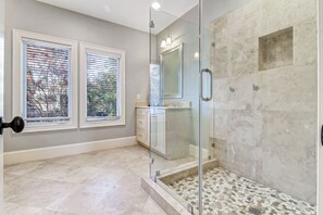 Ducha y bañera combinadas