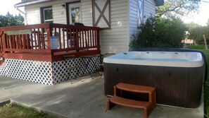 Cottage (Hot Tub, Studio Cabin w/ Kitchenette,) | Spa - The Cozy Kokopelli Studio Cabin (Blanding)