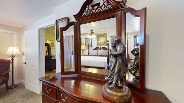 Apartment (Unique Vintage Apartment Galleria) | Innendetails