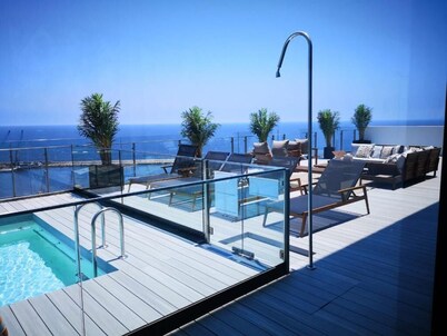 Urban Suites Apart Hotel