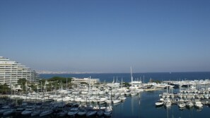 Marina - Large studio sea view and stunning harbor (Villeneuve-Loubet)